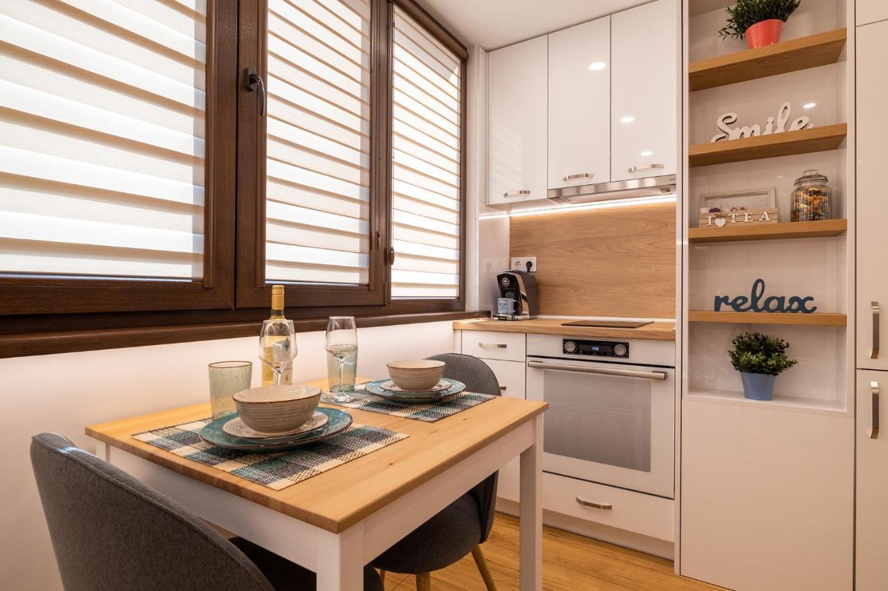 Luxury Studio Living High-End Amenities And Great Location By Flat Mаnager Sofia Exterior foto