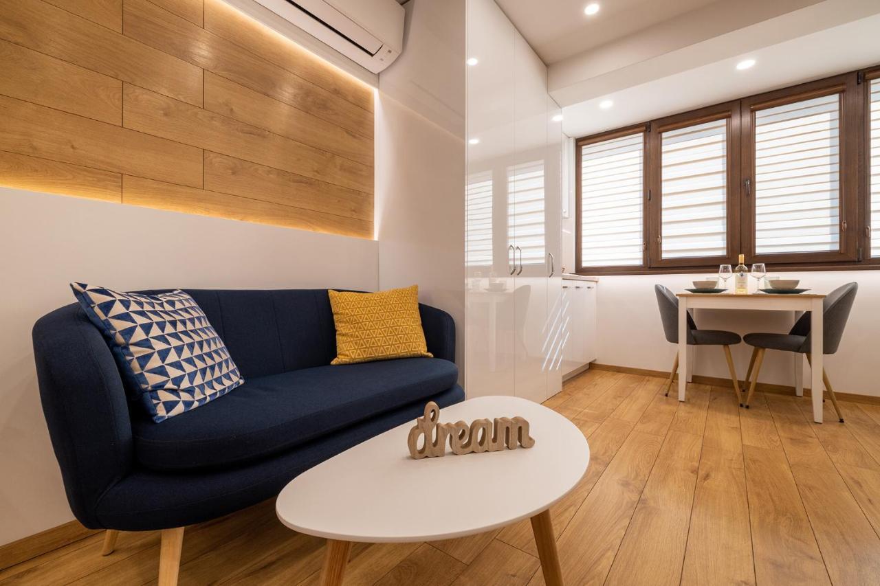 Luxury Studio Living High-End Amenities And Great Location By Flat Mаnager Sofia Exterior foto